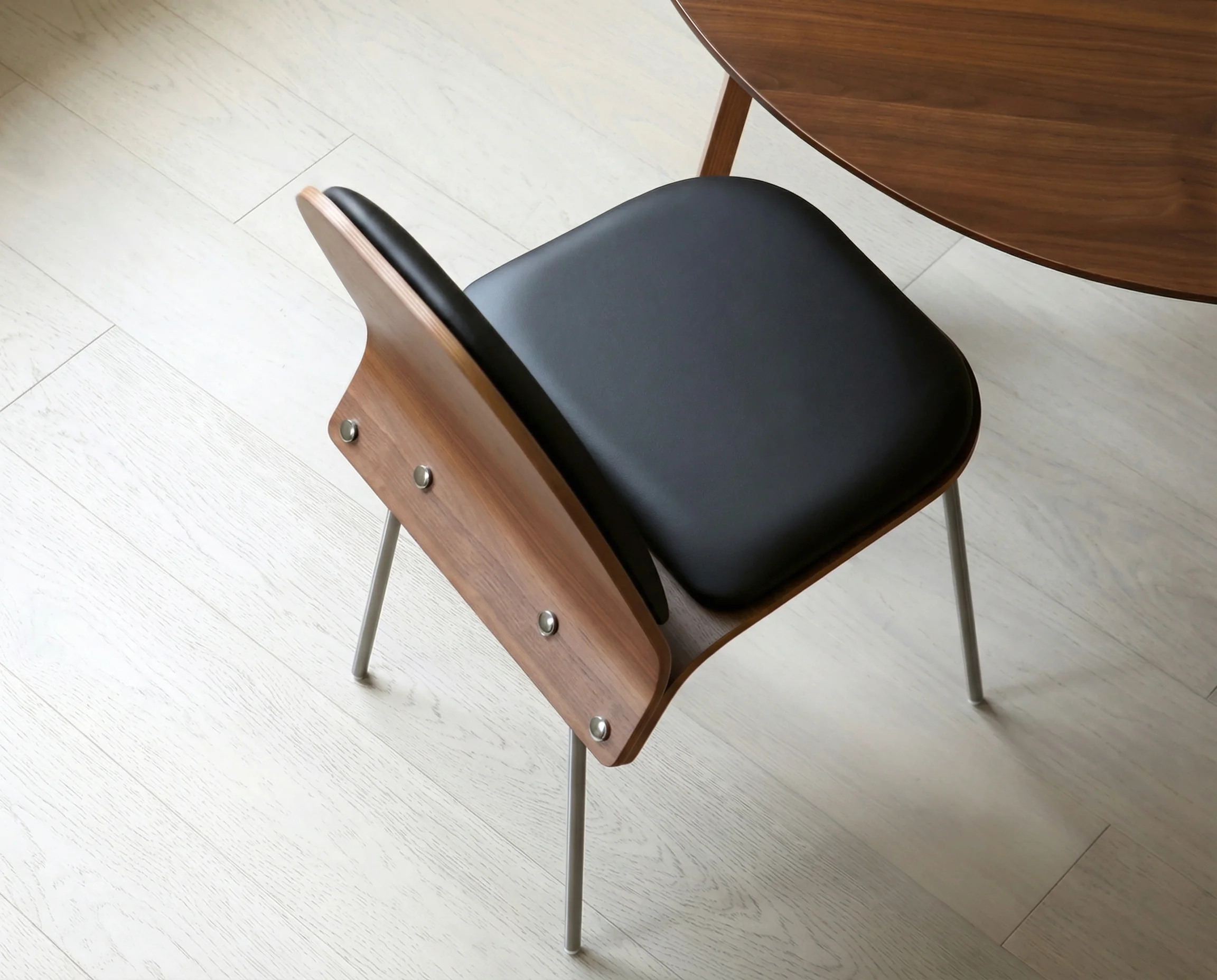 Стул THR превью 4