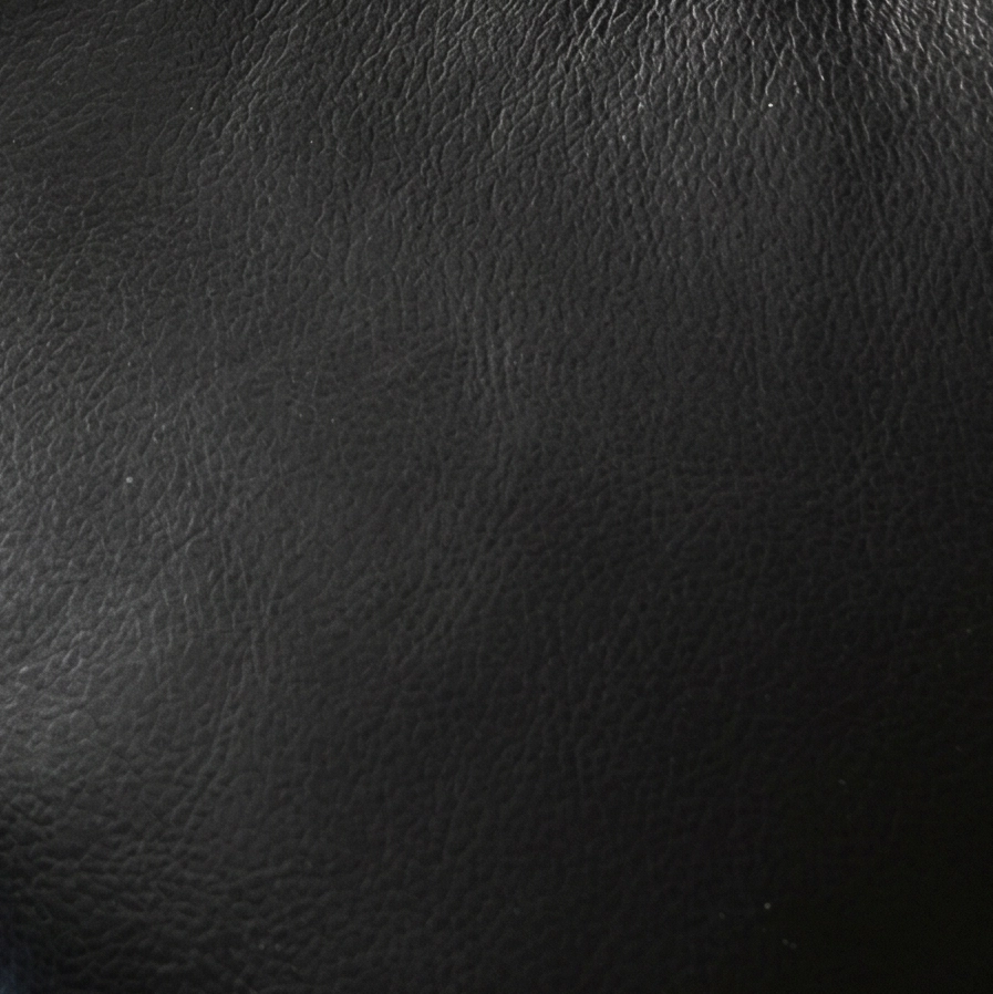 Натуральная кожа, Чёрный